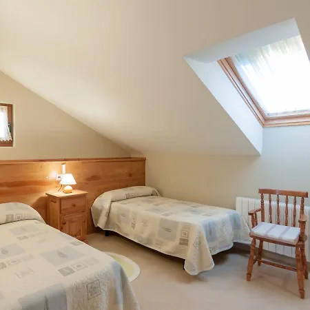Сasa de vacaciones Holiday Duplex La Hayuela Udias